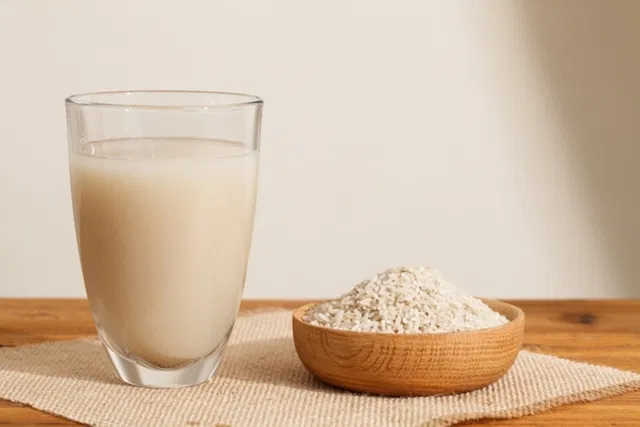 What Experts Think of Drinking Rice Water for Weight Loss